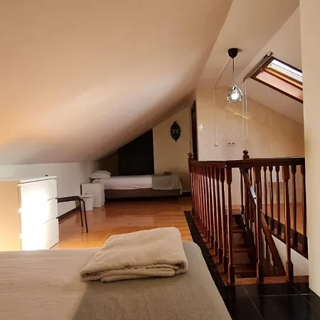 Flores Duplex 아파트 포르투